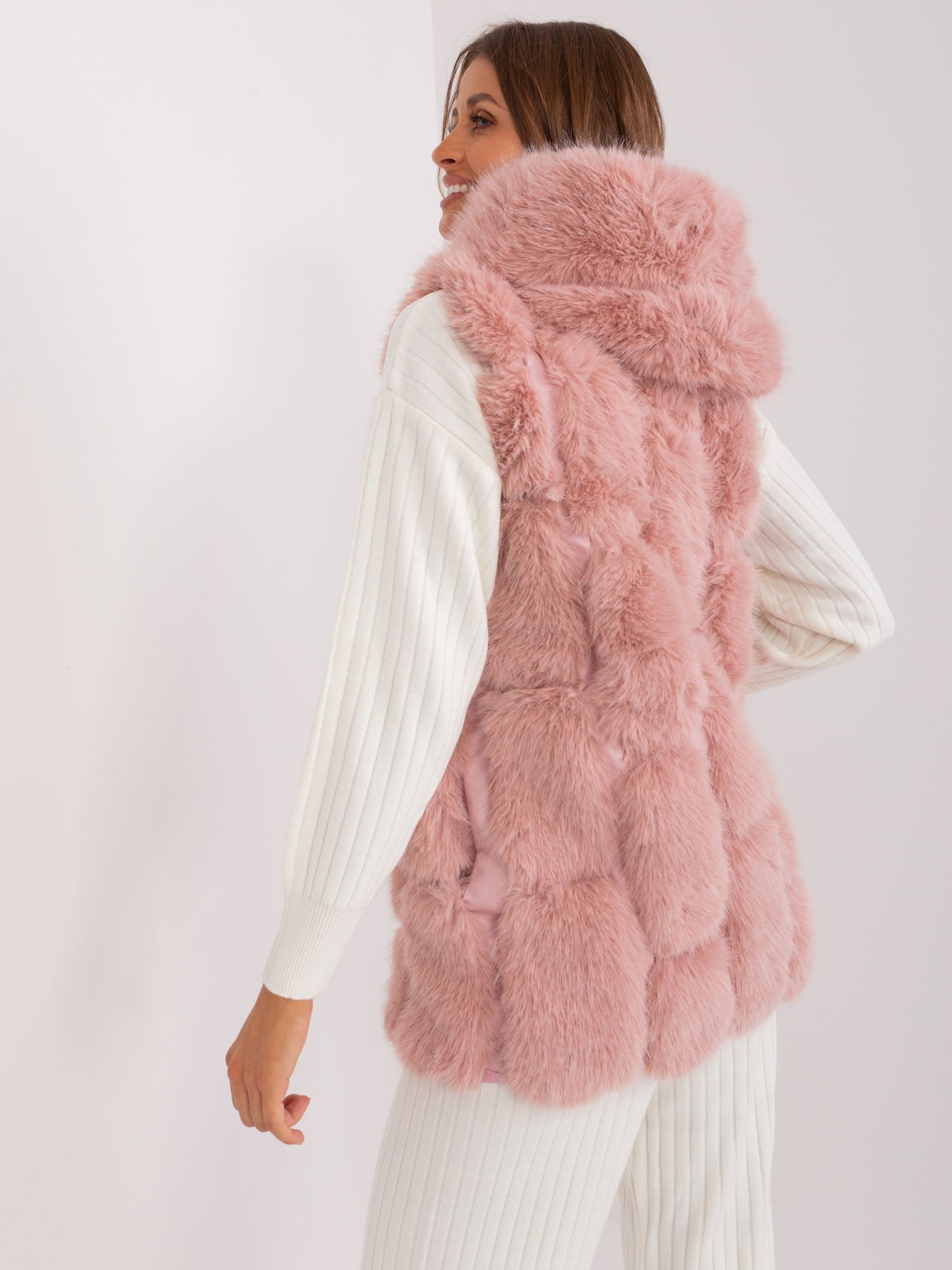 Wool Fashion Italia moteriška liemenė ATKZ2379 - Image 3
